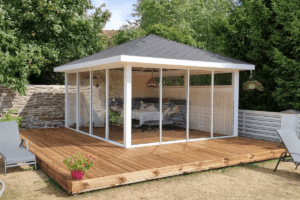 Glass Pavilion Teele